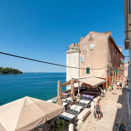 La Riva Luxury 4*