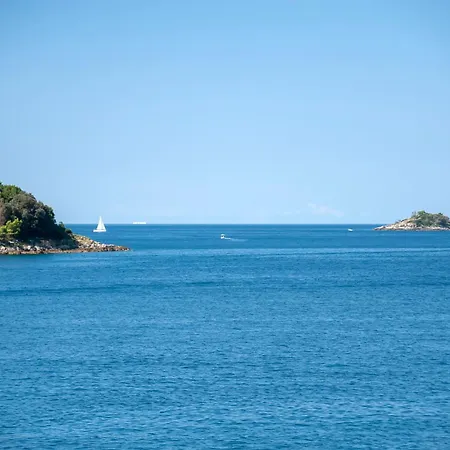 Bed & Breakfast La Riva Luxury