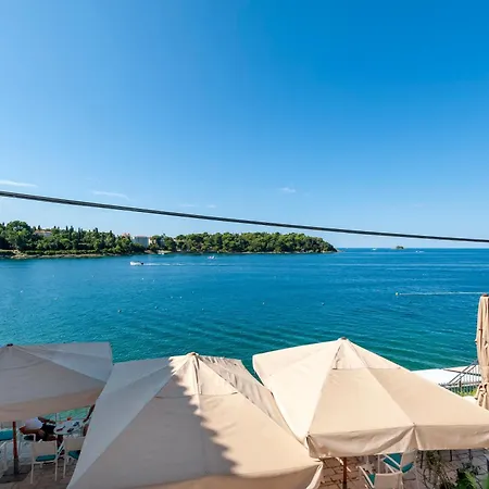 La Riva Luxury krevet i doručak Rovinj