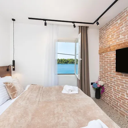krevet i doručak La Riva Luxury