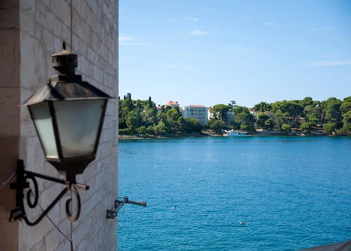 Bed & Breakfast La Riva Luxury 4*