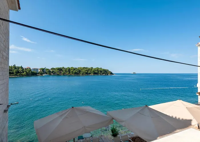 La Riva Luxury krevet i doručak Rovinj